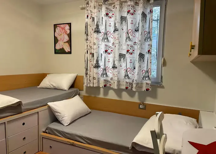 Albania Dream Holidays Тирана